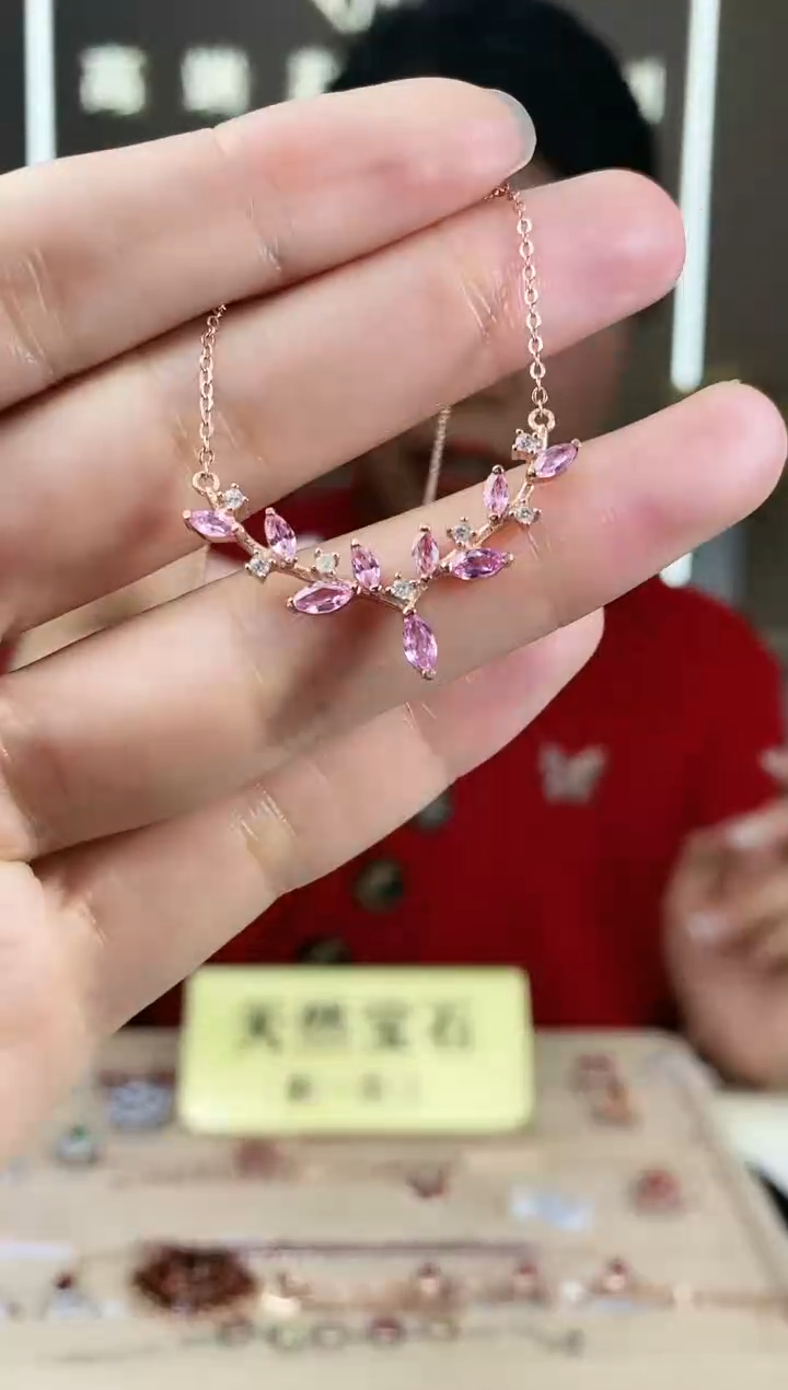 【闪购商品】彩色蓝宝石颈饰银S925镶嵌颈饰