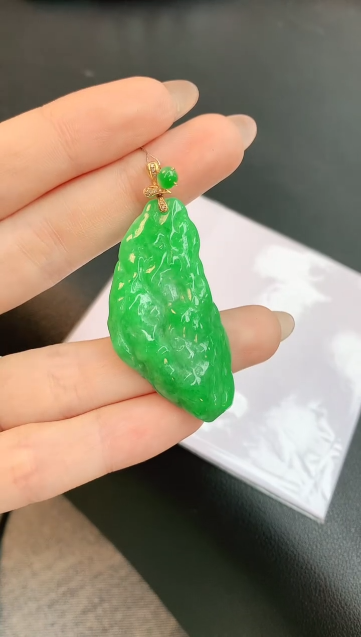 【闪购商品】翡翠颈饰18K金镶嵌赠礼盒证书 珍珍