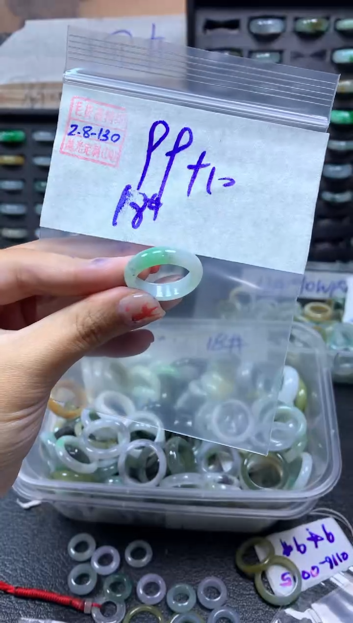 【闪购商品】定制翡翠未镶嵌翡翠109元18#毛货需精细抛光130