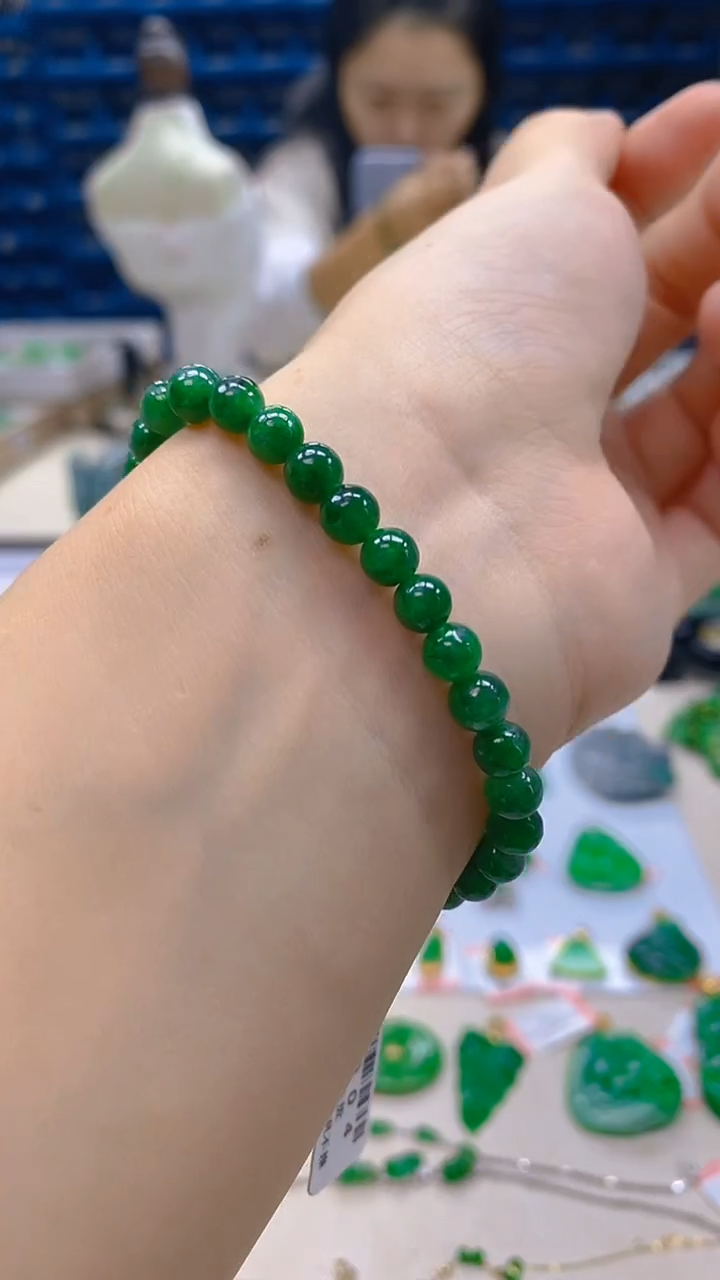 颈饰未镶嵌翡翠新号开播 全场乱卖