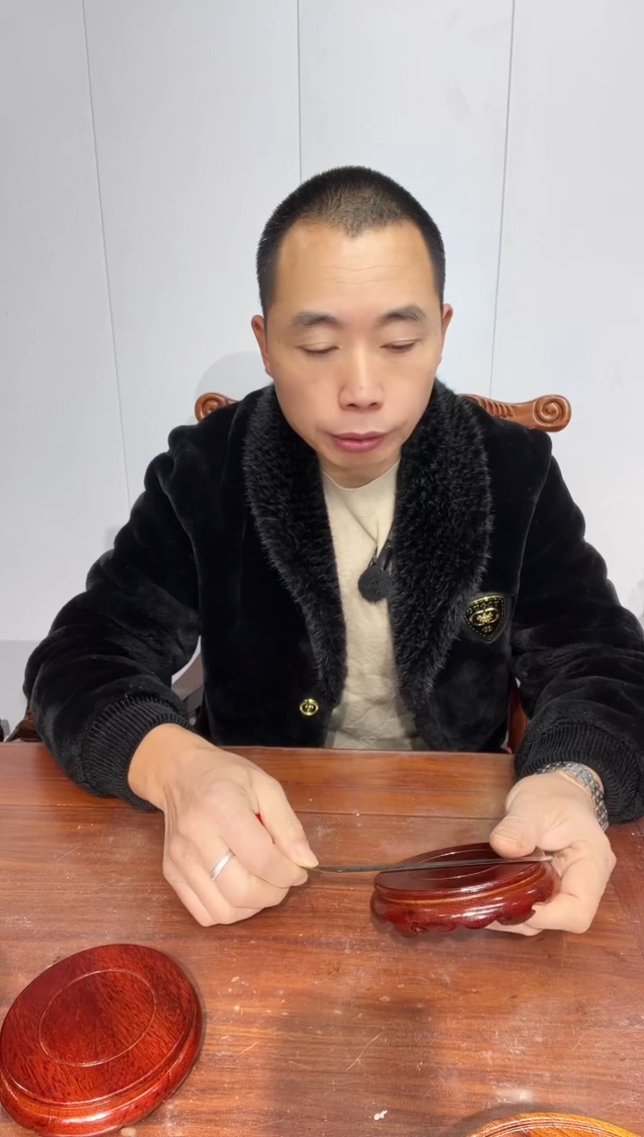 木买一送一非花整木红圆11*12*2.6