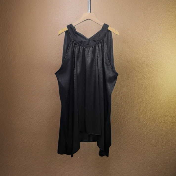 88933挂脖式缎面吊带背心女夏季外穿露肩设计感小众无袖法式上衣