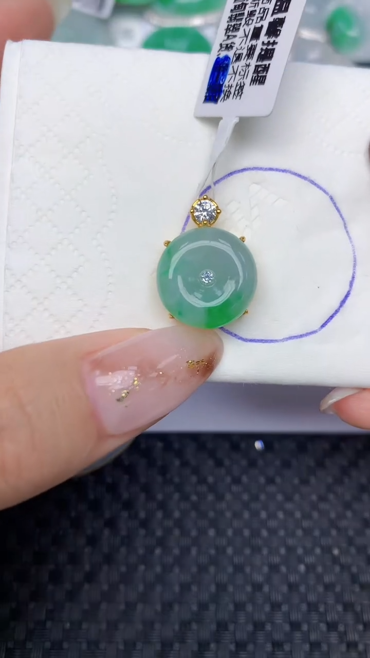 颈饰未镶嵌翡翠天然缅甸翡翠a货百元以上9元证书费自理