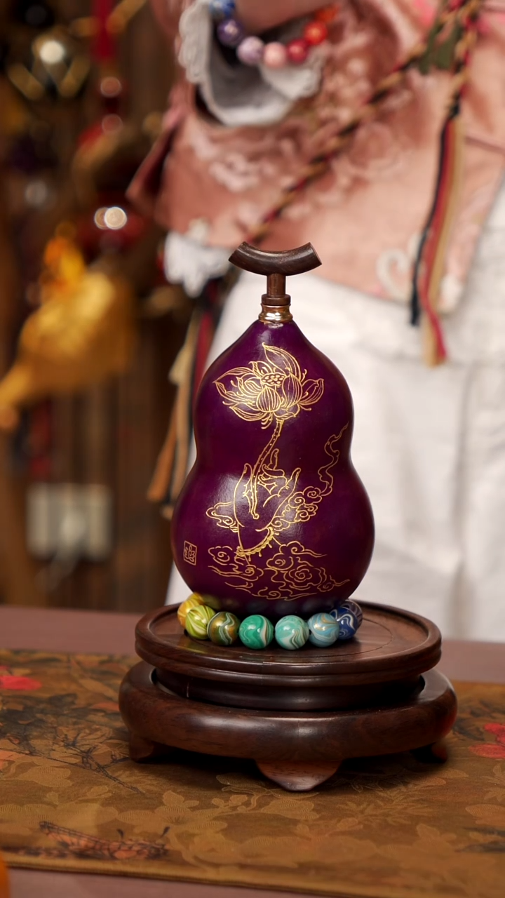 142易林大漆酒葫芦-----288