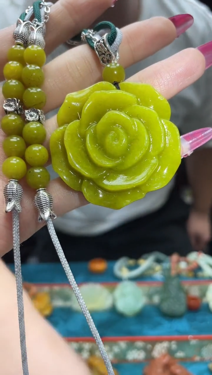 未镶嵌岫玉吊坠多样性发*货拍一发一