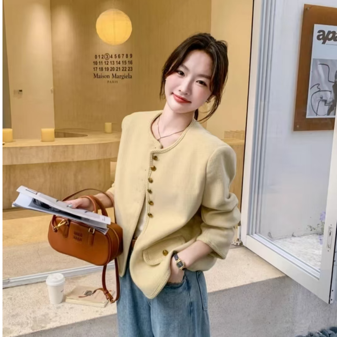 【当天发+运费险】奶黄色小香风外套女高级感时髦洋气小众设计SG877