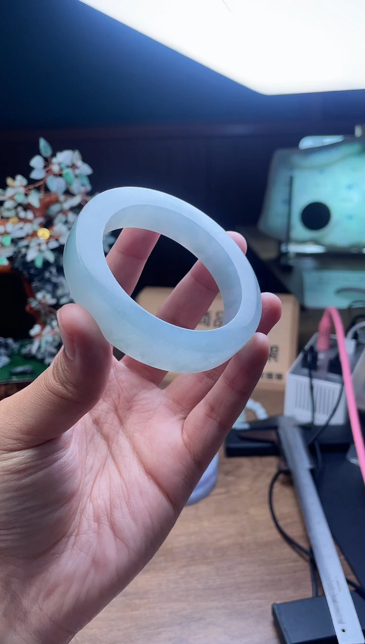 【闪购商品】定制翡翠手镯未镶嵌定制