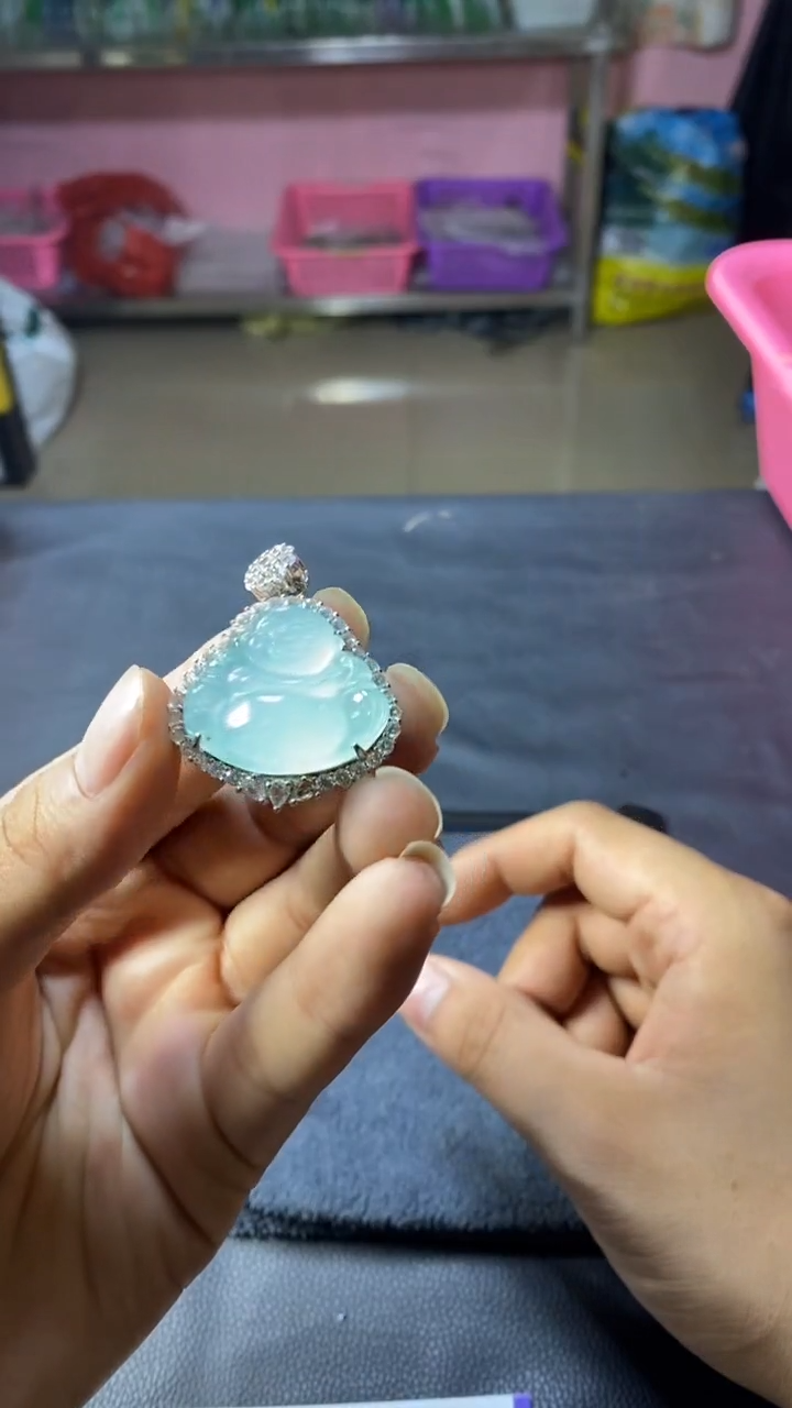 玉冰花色佛公带镶嵌