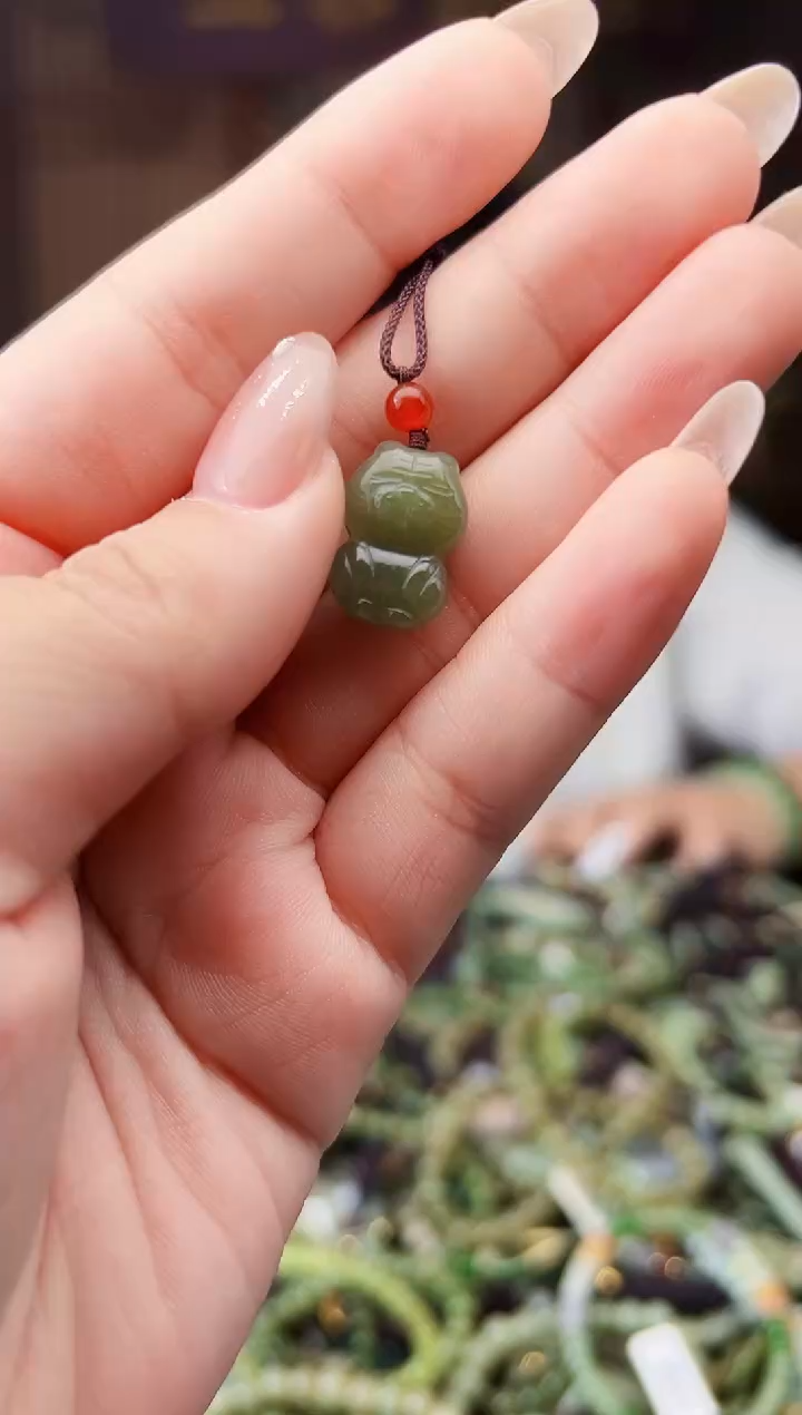 颈饰未镶嵌和田玉多样性发货拍一发一