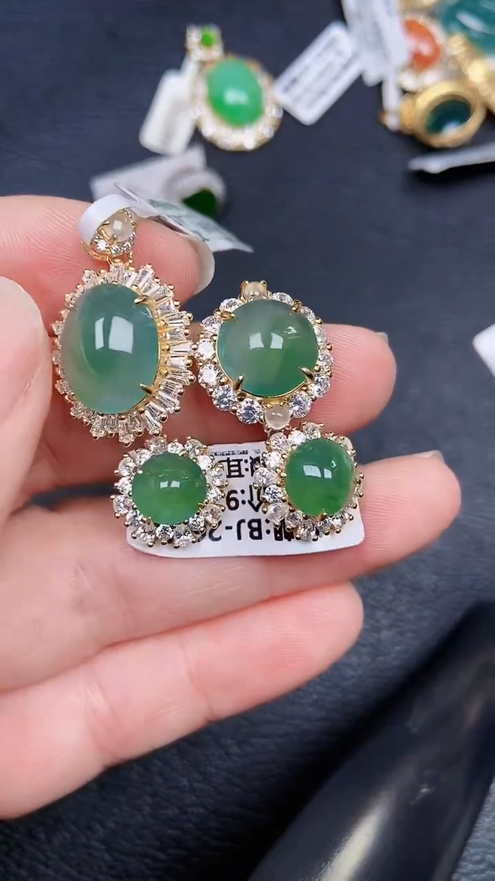 颈饰银S925镶嵌翡翠1717