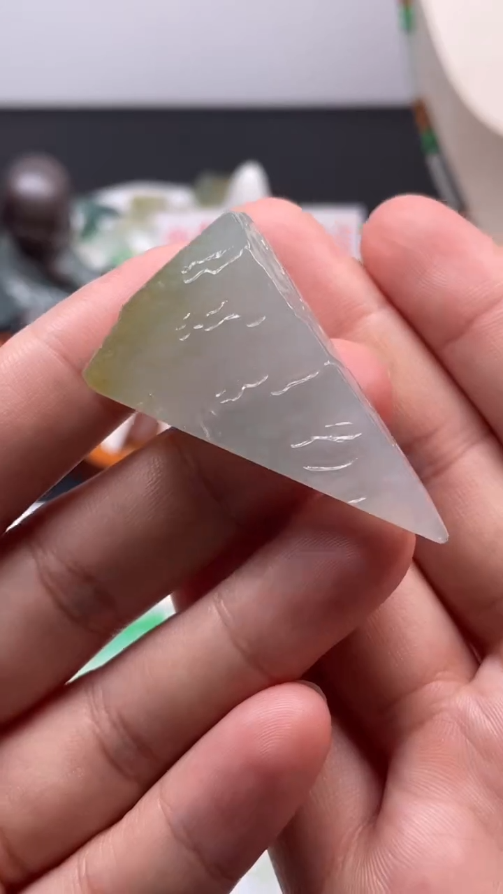 吊坠(不含链)未镶嵌翡翠缅甸天然翡翠，不包工