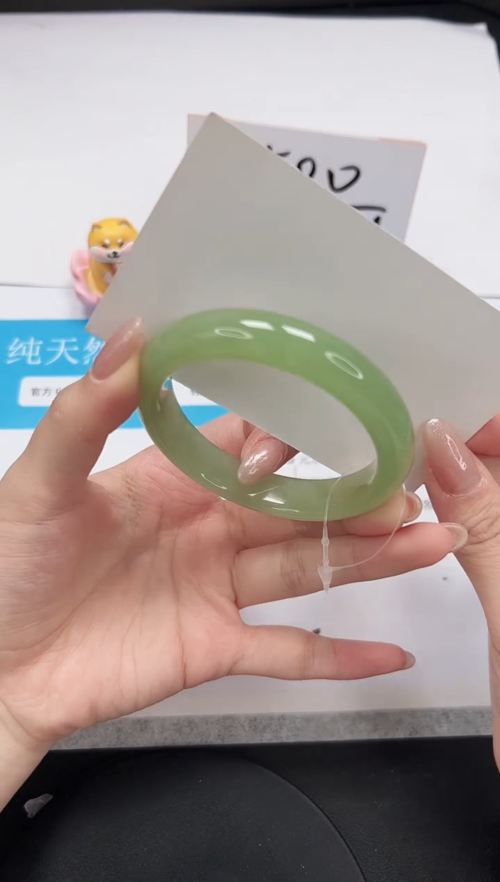 【闪购商品】石英质玉手镯未镶嵌A53-54.2