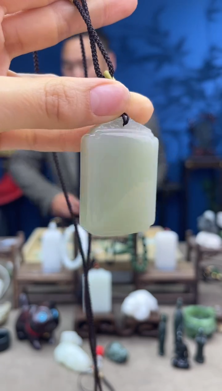 【闪购商品】和田玉颈饰未镶嵌1