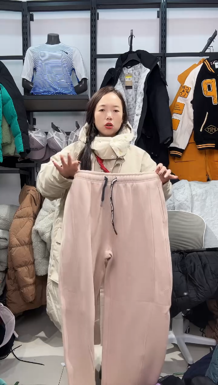 2041闪购编码 Nike/Joedan运动卫衣裤以直播间过款为准 尺码·170