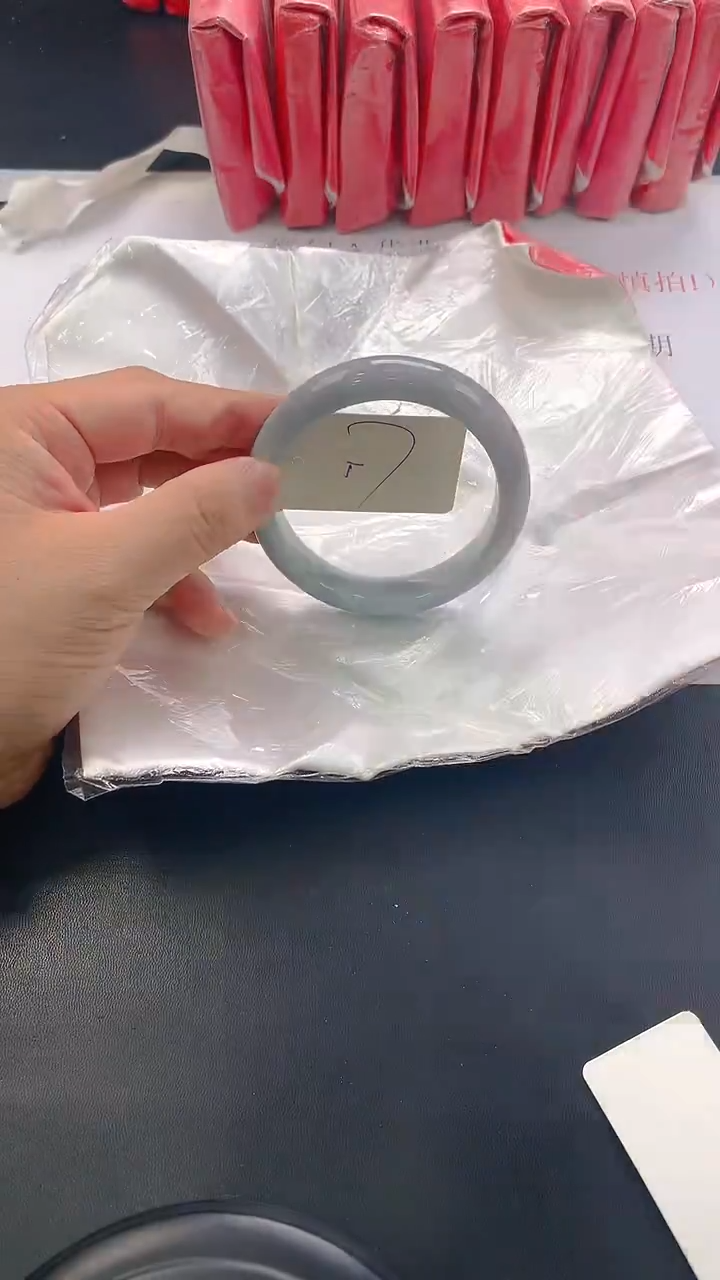 未镶嵌手镯翡翠12