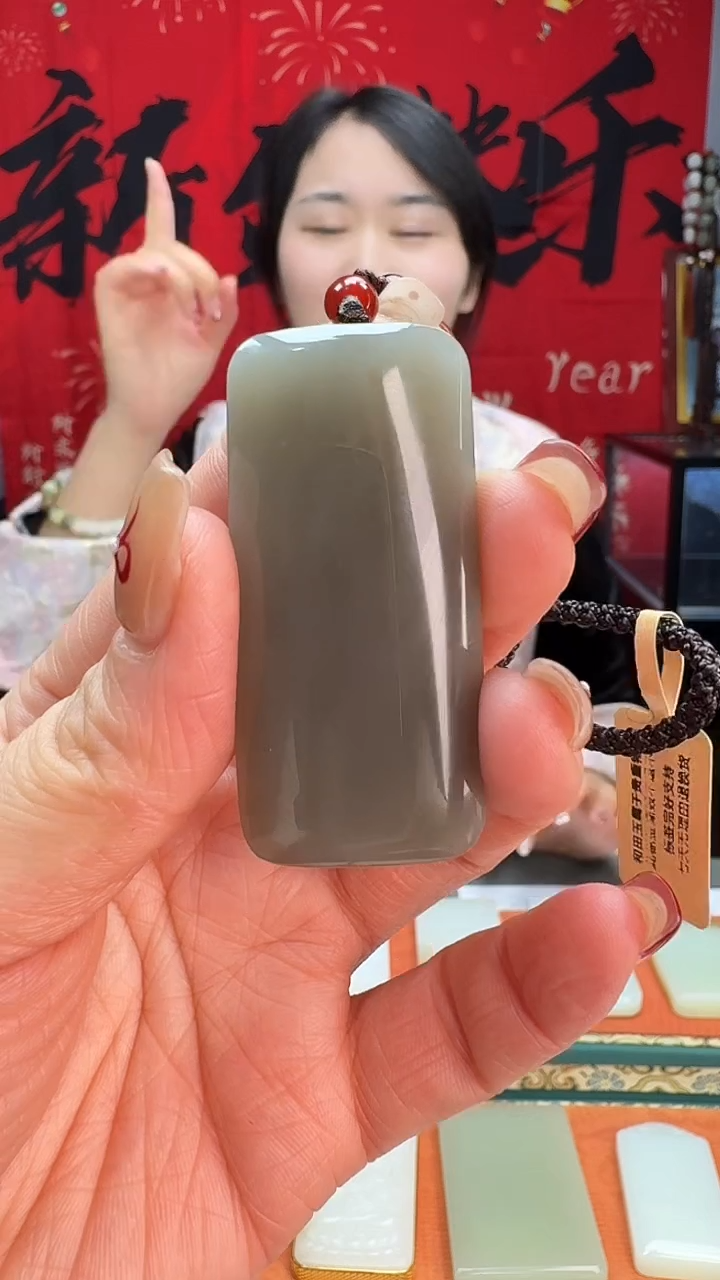 【闪购商品】和田玉颈饰未镶嵌1