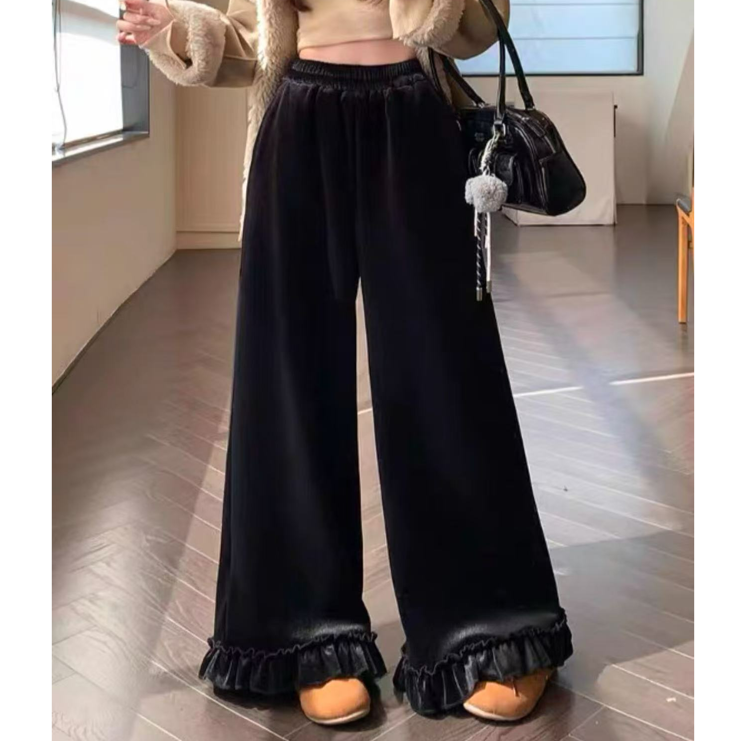 NICE圈圈、丝绒花边质感加绒松紧腰阔腿裤A7108