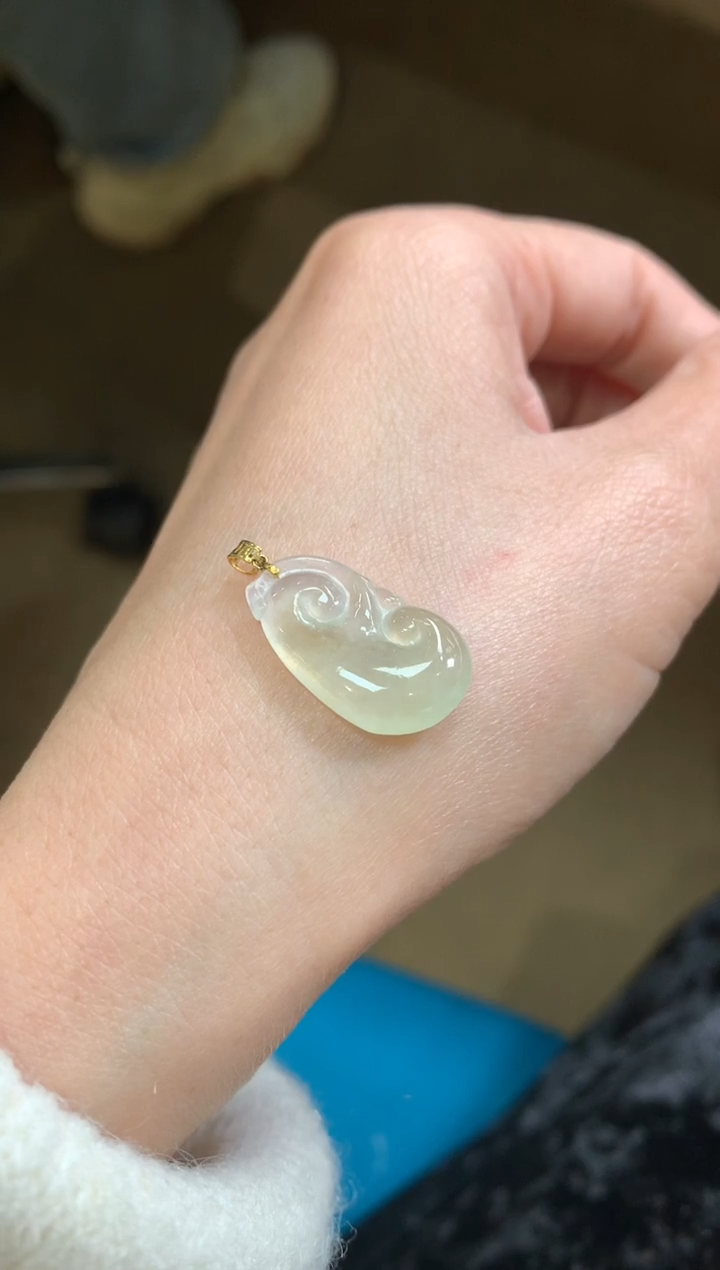 吊坠(不含链)18K金镶嵌翡翠翡翠