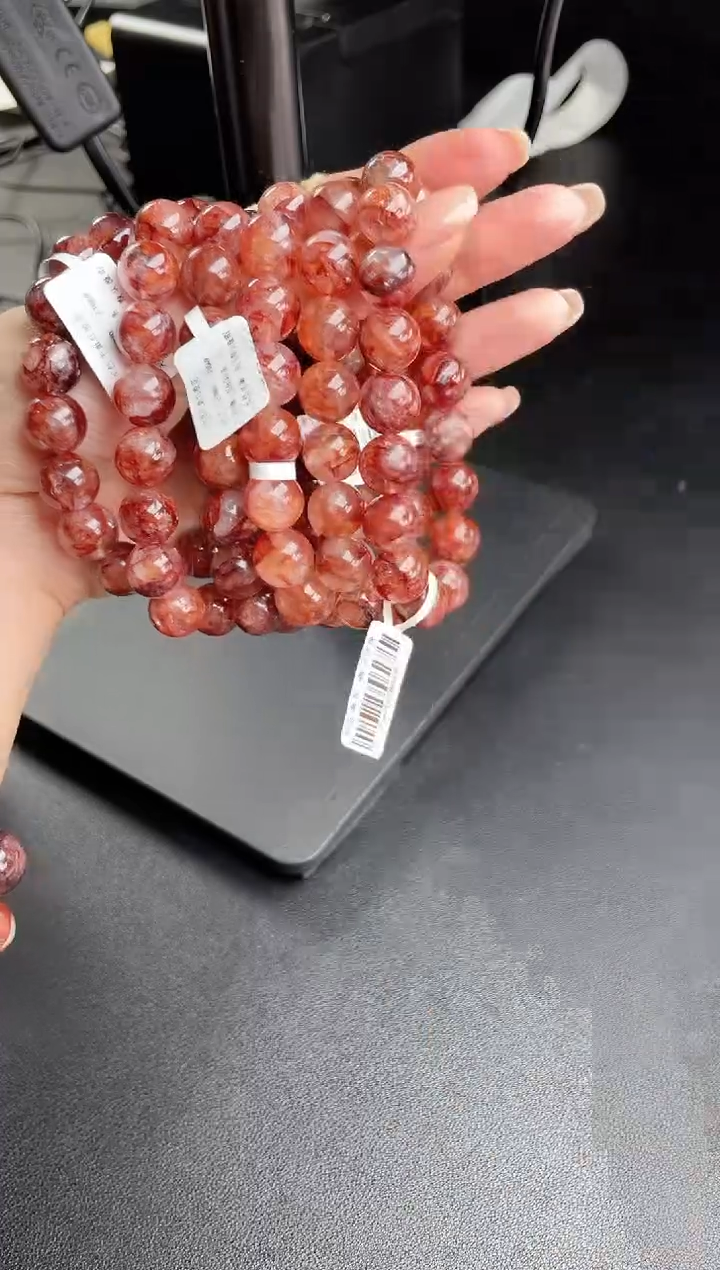 【闪购商品】水晶手链未镶嵌天然牛血红胶花11mm