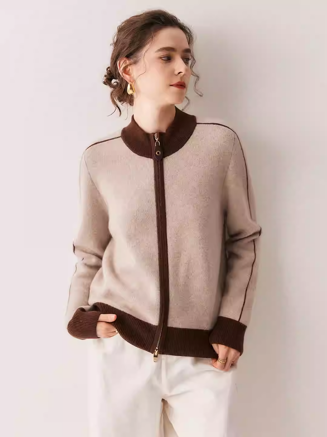 萌萌家/撞色减龄立领羊绒衫女针织外套秋冬新款针织休闲夹克外套