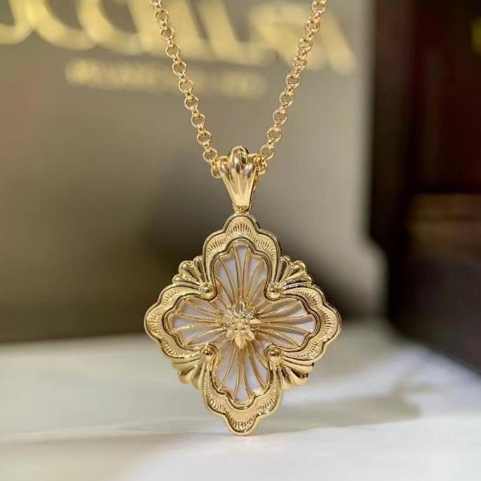 未使用 BUCCELLATI/布契拉提 小花6枫 Opera 白贝母 项链大号