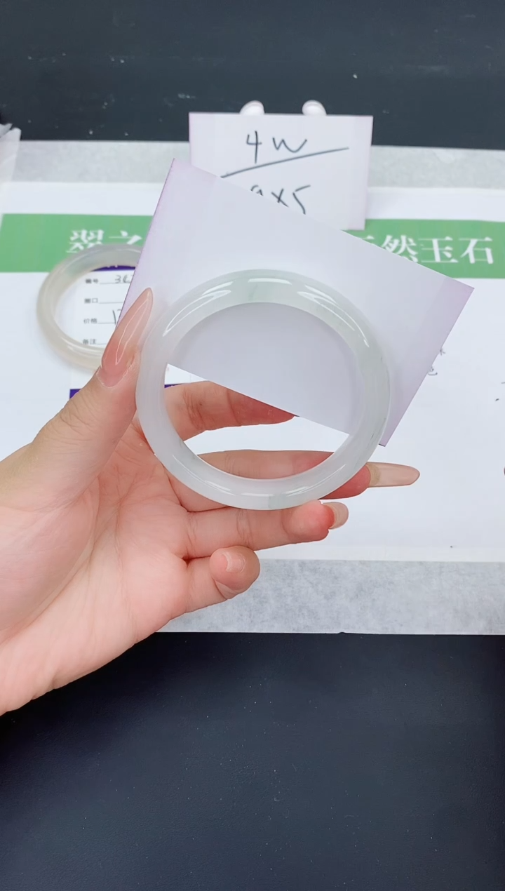 石英质玉手镯未镶嵌T343-57+