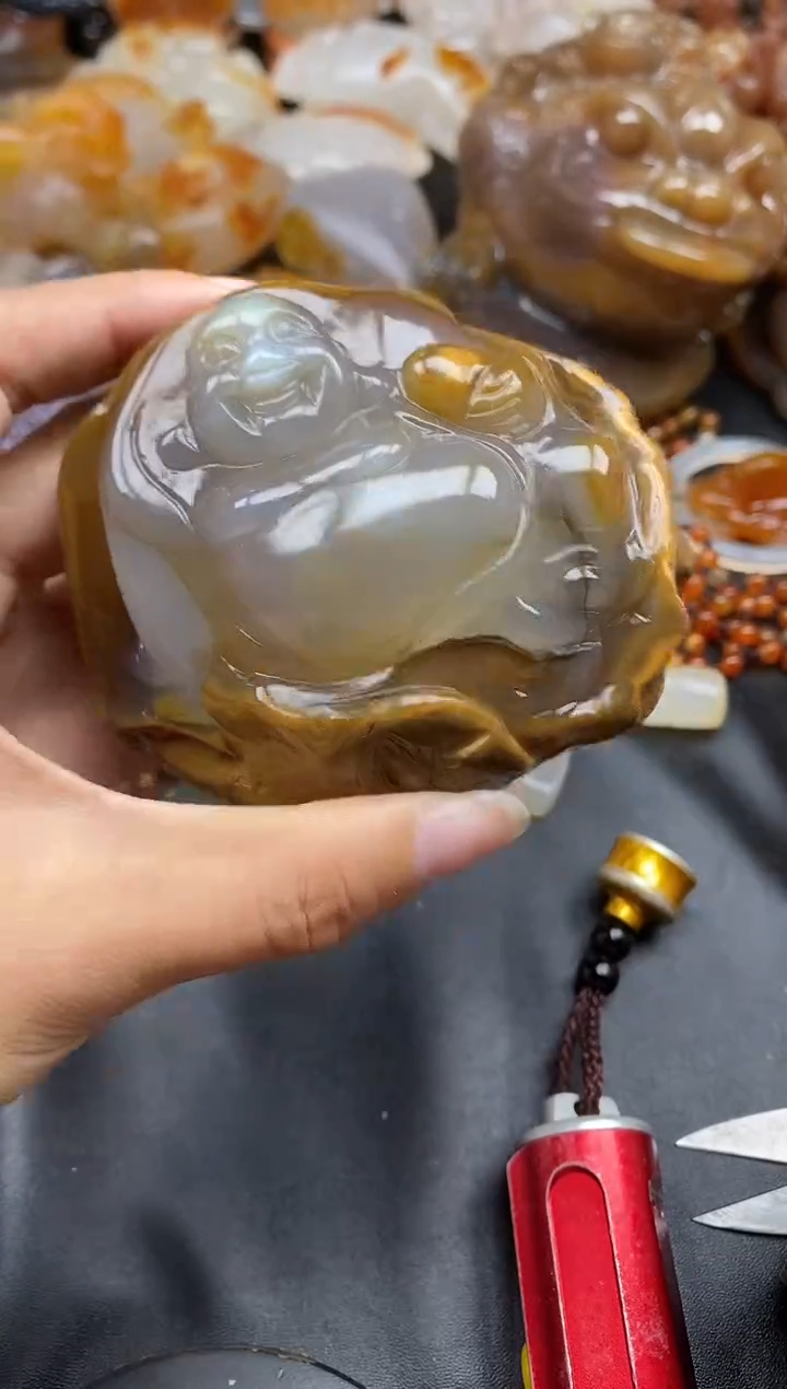 未镶嵌1玛瑙/玉髓?**桃ll