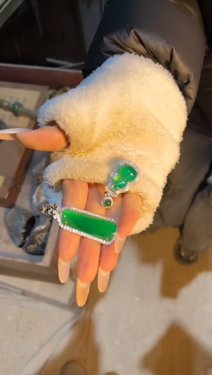 【闪购商品】翡翠颈饰未镶嵌雅琪优选精品链接457