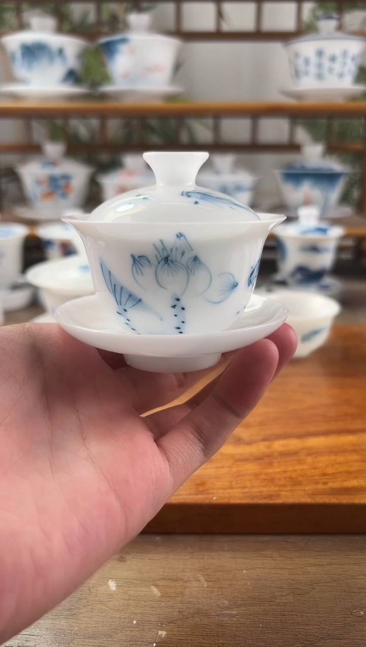 啊*全品高冰荷花鱼聚80ml三才盖碗2个