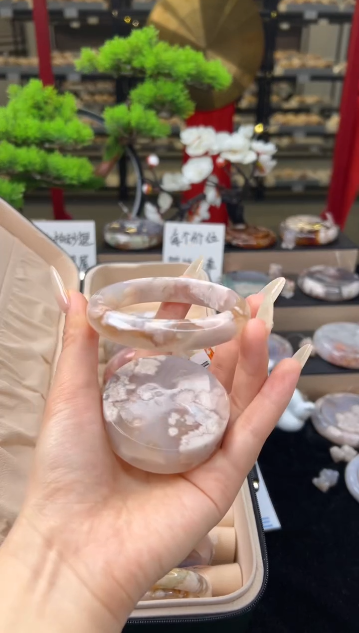 【闪购商品】石英质玉手镯未镶嵌60圈口（赠送镯心）13323
