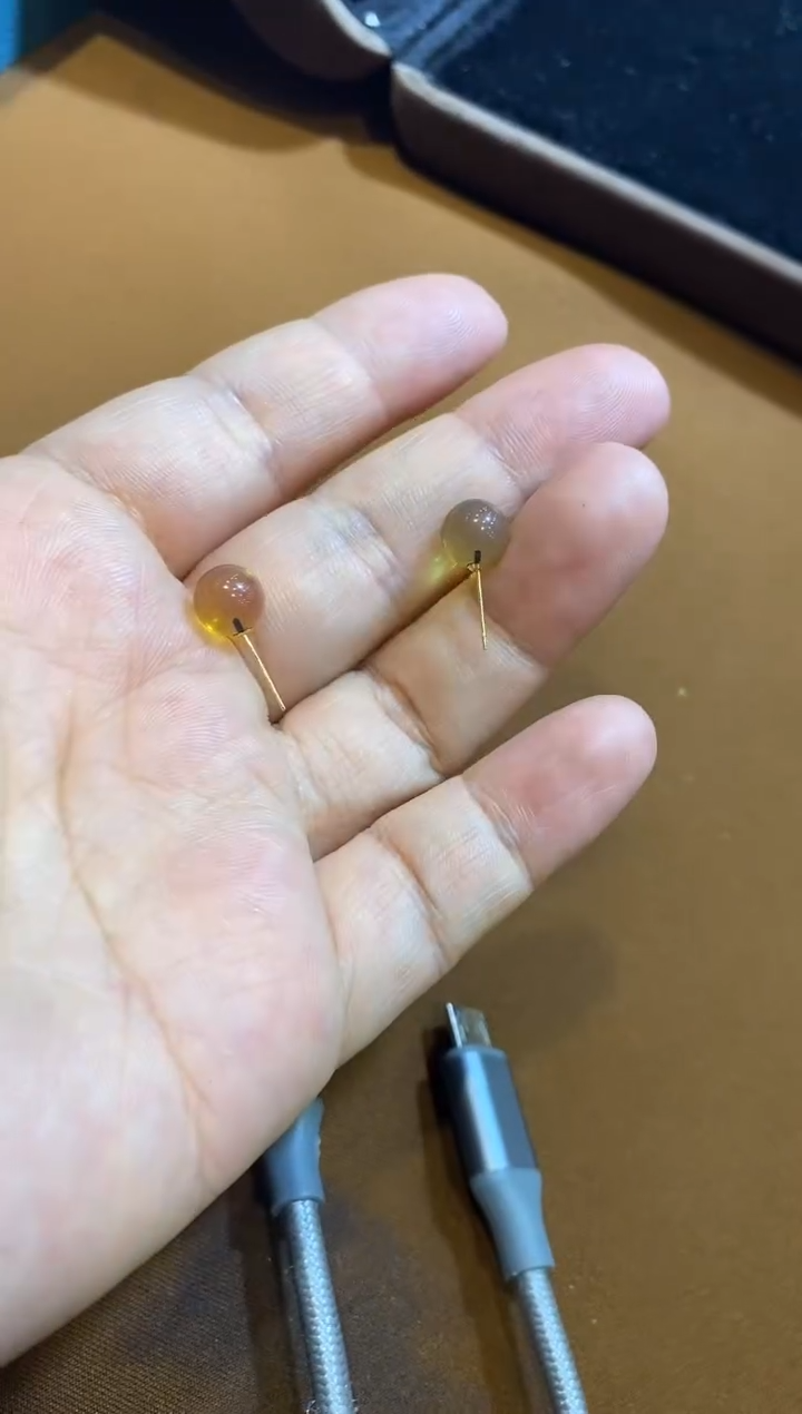 【闪购商品】琥珀颈饰18K金镶嵌LP10琥珀蜜蜡