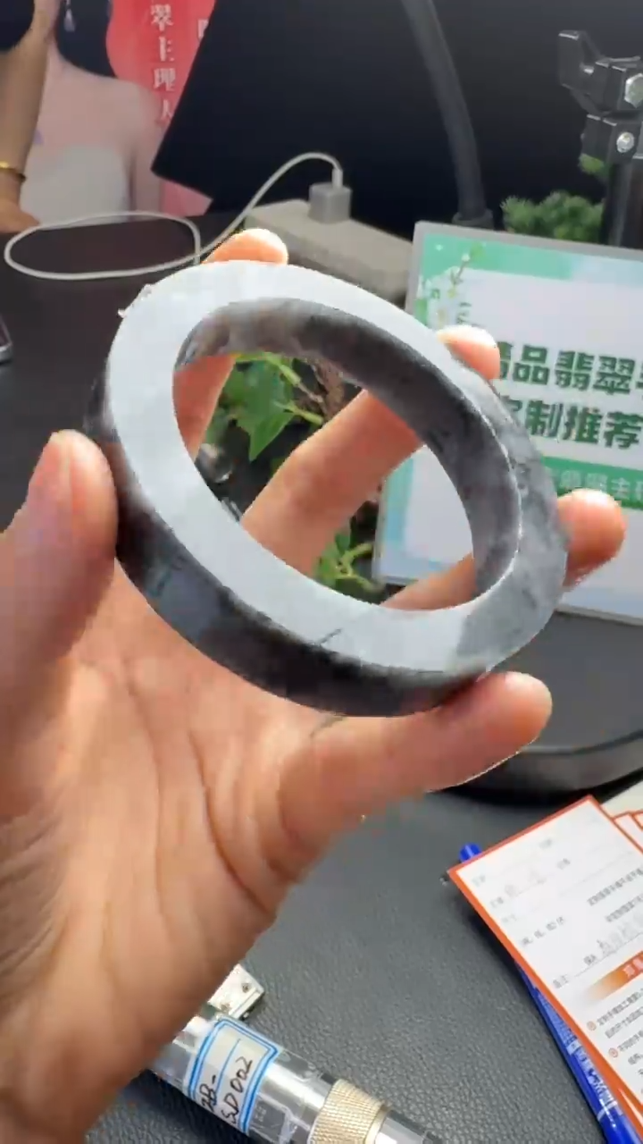 未镶嵌毛坯定制翡翠手镯毛坯定制