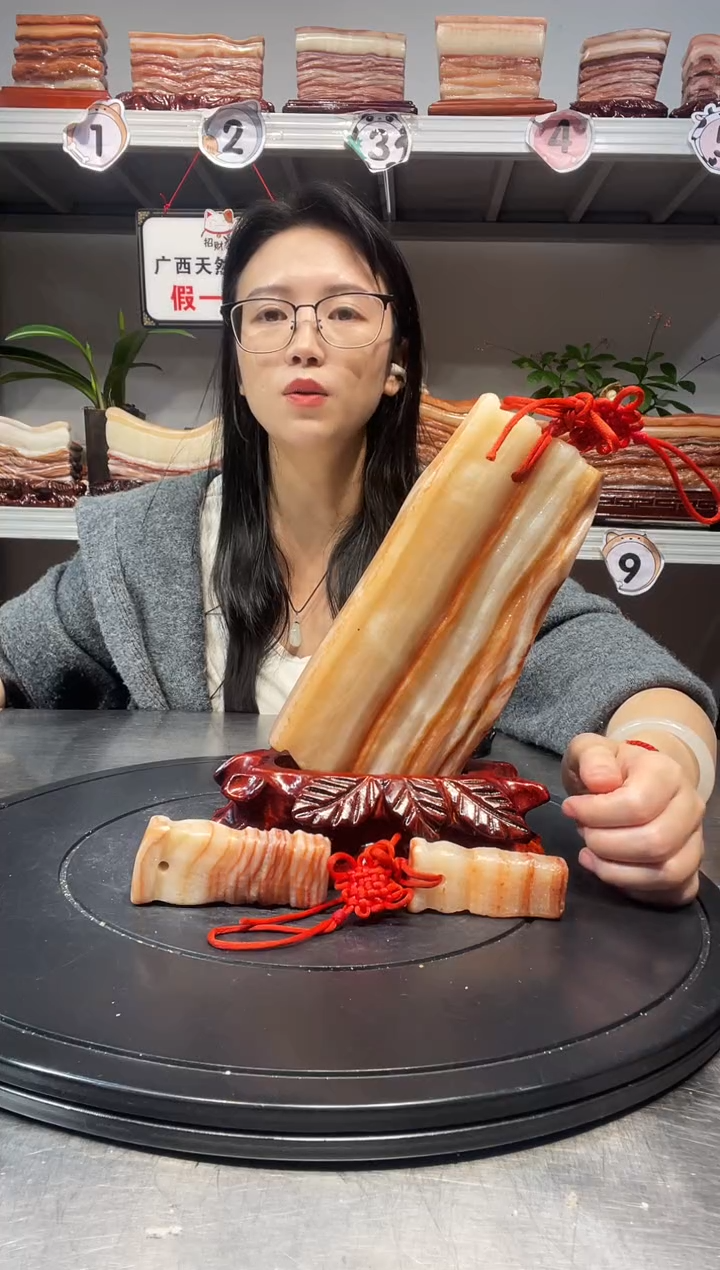 石材刘*天然石材柳州猪肉石16-24-2.3