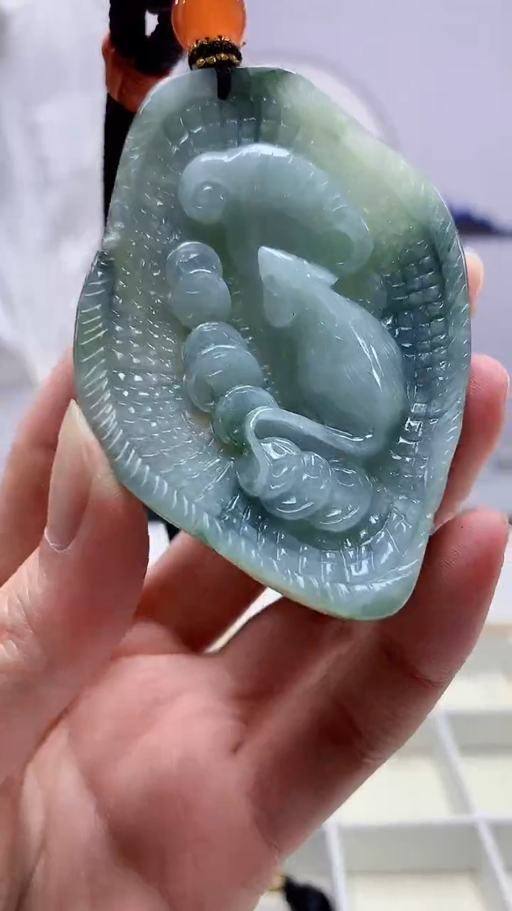 【闪购商品】定制翡翠未镶嵌5028zm-毛货挂件124鼠牌