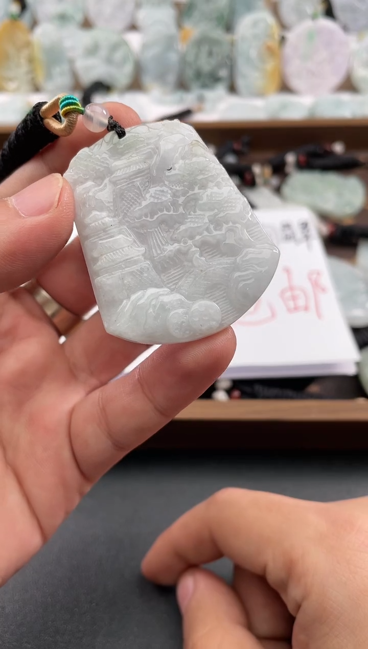 颈饰未镶嵌翡翠c****）25/12/26/.31