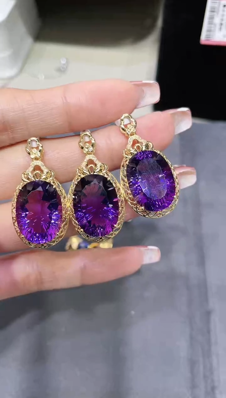 【闪购商品】紫晶吊坠18K金镶嵌多样性发其一