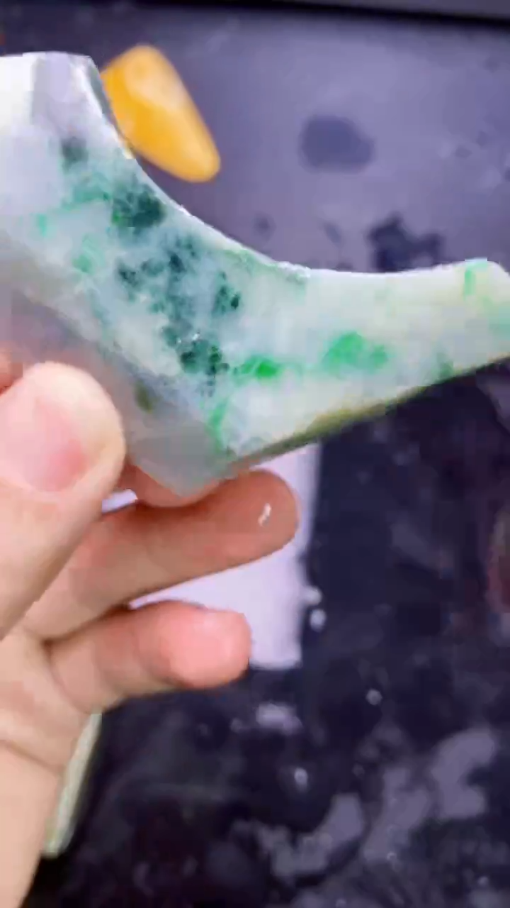 【闪购商品】翡翠挂件未镶嵌130天然A货翡翠