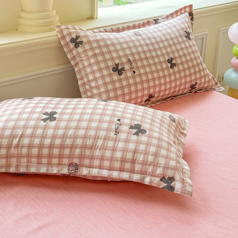 耐磨刺绣款简约风枕套加厚枕套（颜色随机）