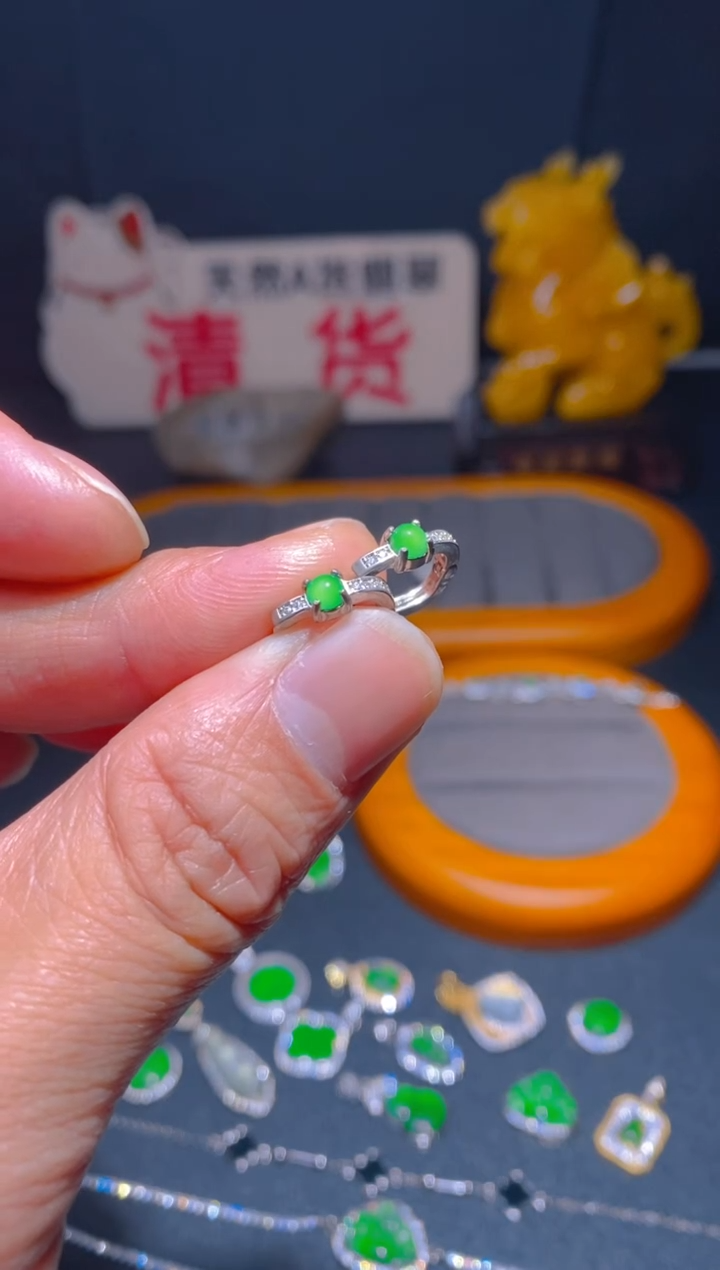 【闪购商品】翡翠耳饰未镶嵌翡翠