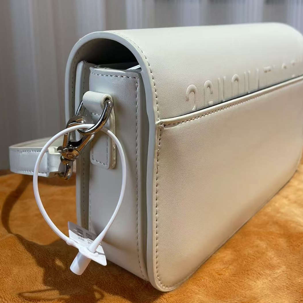 HIRMRIS手工真皮包银扣CZ1-2蒙蒂