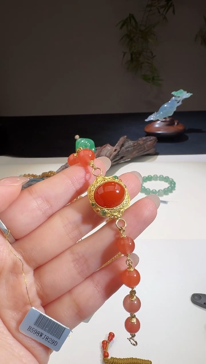 【闪购商品】南红玛瑙手链18K金镶嵌【鑫鑫】
