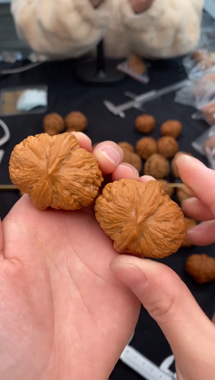 【闪购商品】文玩核桃把件元宝40-u291