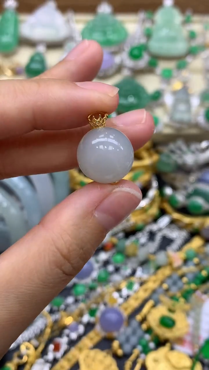 翡翠18K金镶嵌颈饰103-中国好珍宝