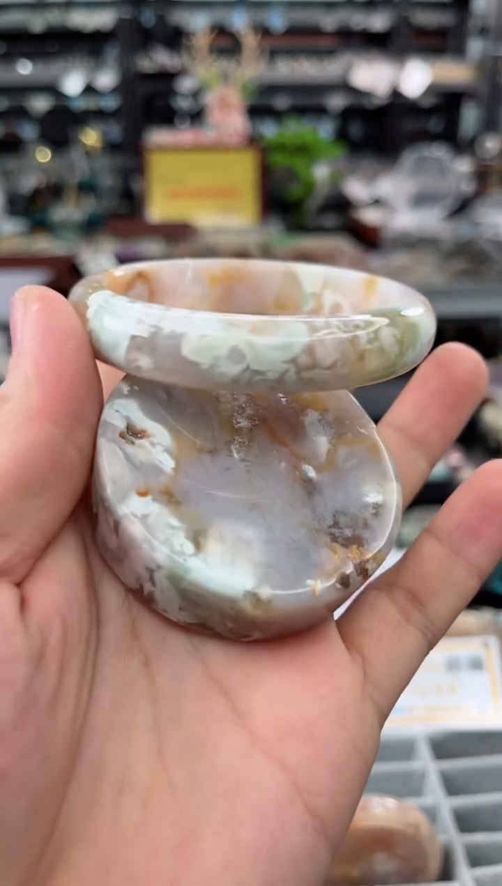 【闪购商品】石英质玉手镯未镶嵌59圈口（赠品镯心）3572310