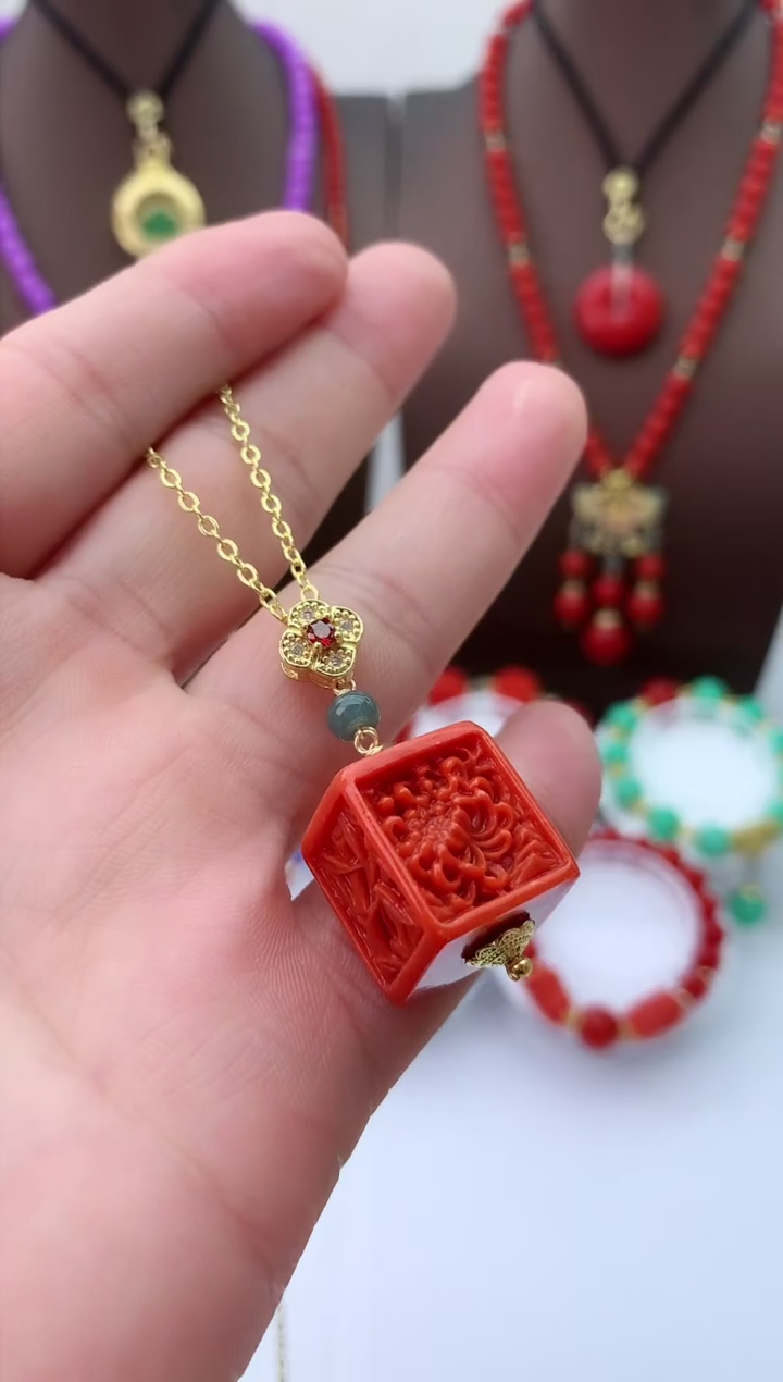 【闪购商品】翡翠颈饰14K金镶嵌D274吊坠