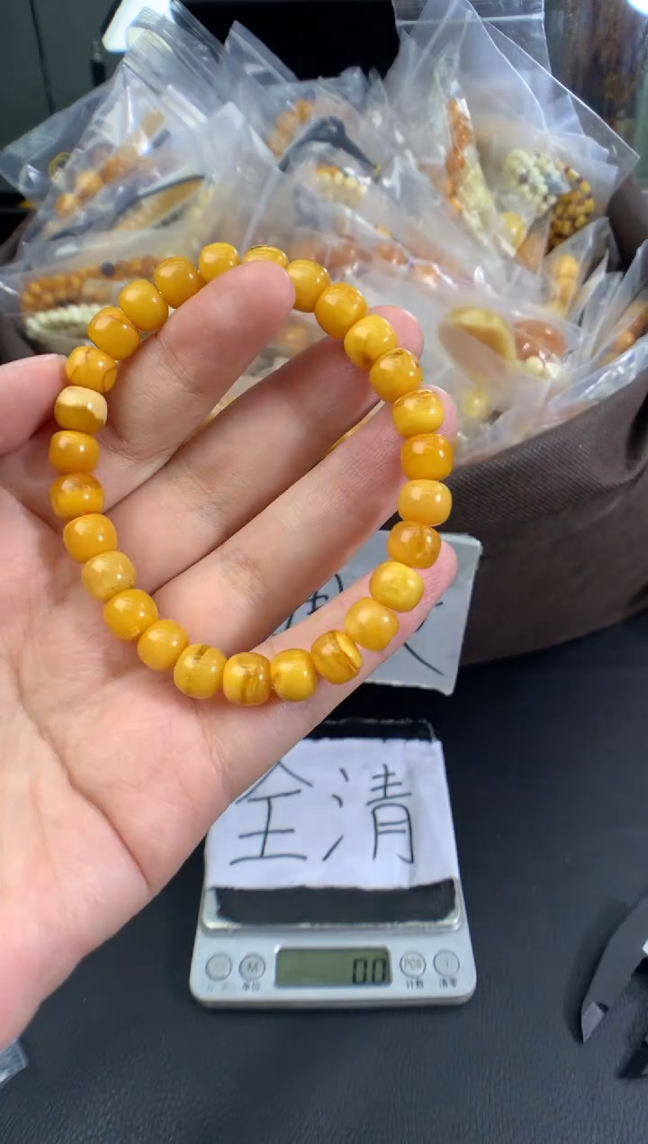 蜜蜡未镶嵌珠宝奇石1