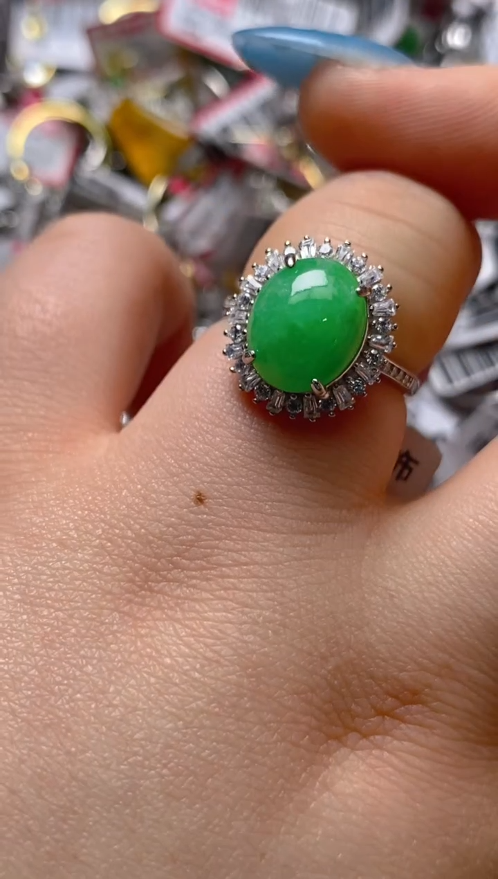 银S925镶嵌戒指翡翠百内无证书