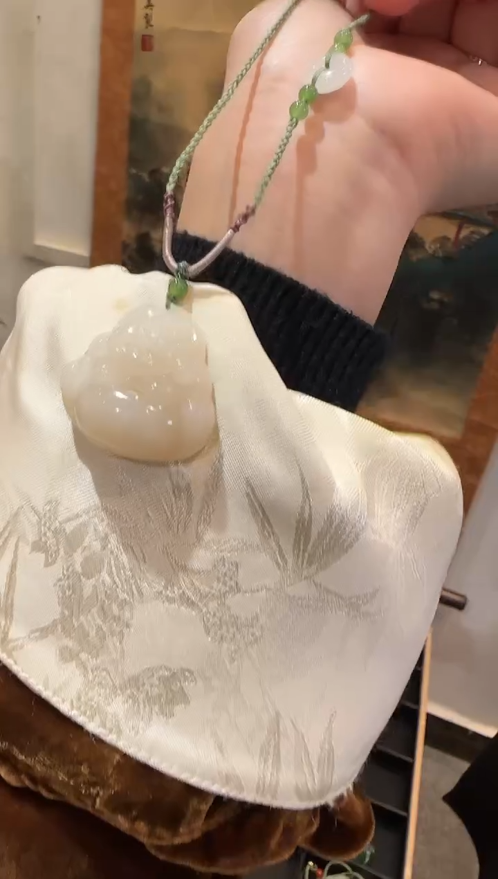 【闪购商品】和田玉吊坠未镶嵌1