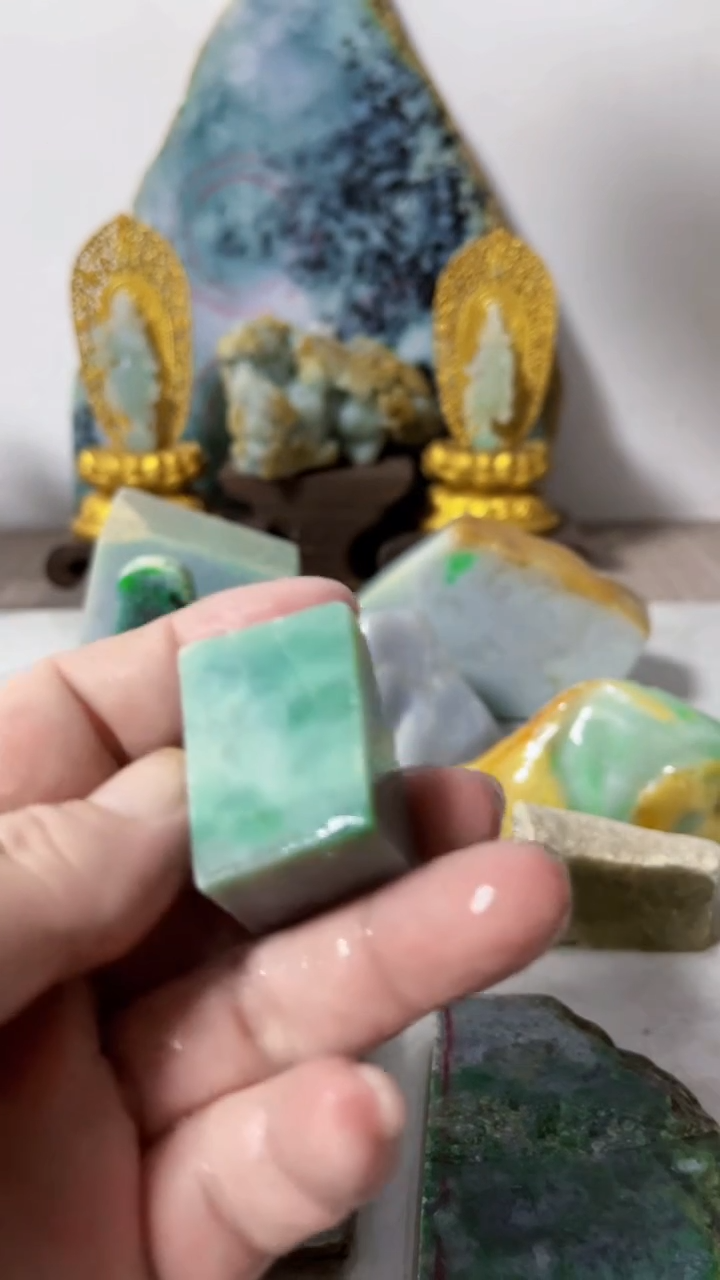 【闪购商品】翡翠吊坠(不含链)未镶嵌A564