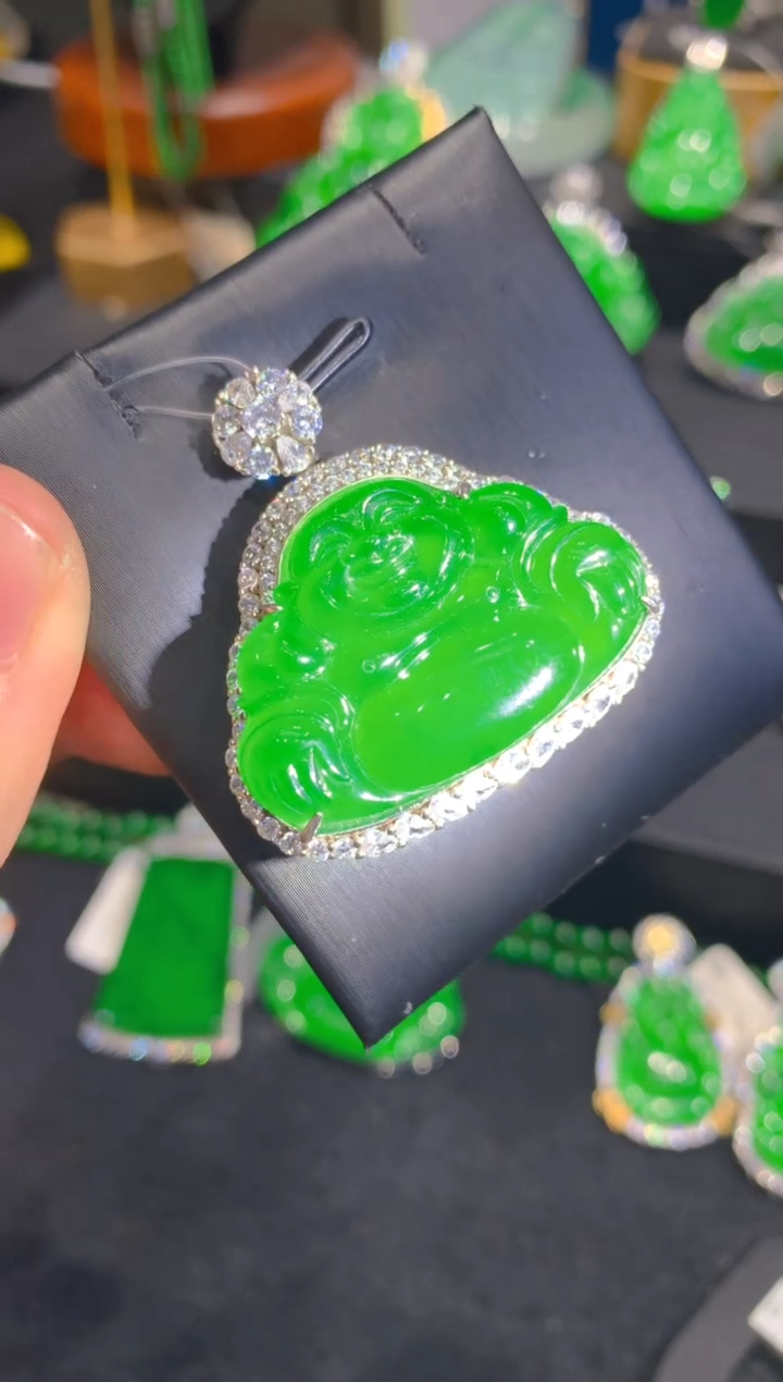 【闪购商品】翡翠颈饰银S925镶嵌70一季